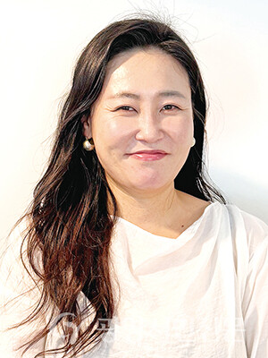 조은란(44) 영화감독 겸 강사    