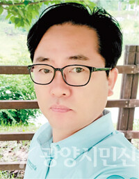 김선규 독자위원