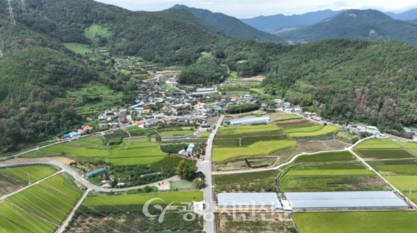 지곡마을 전경