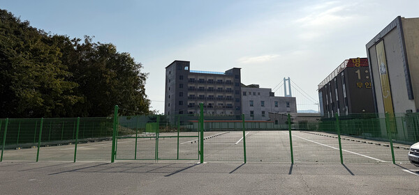 중동 1813-4에 위치한 광양시 견인차량보관소